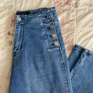 Risen high waisted jeans size 27